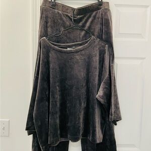 Dark Gray Velour Lounge Set